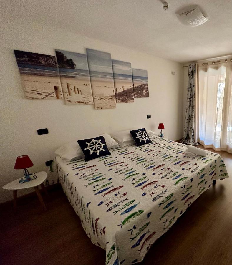 Villa Zippiri Is Molas Pula Buitenkant foto