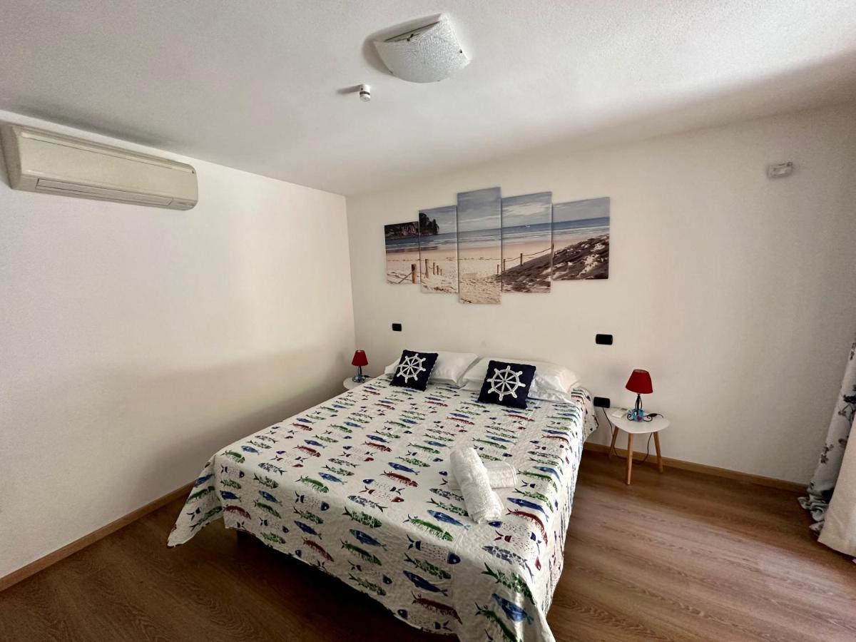 Villa Zippiri Is Molas Pula Buitenkant foto